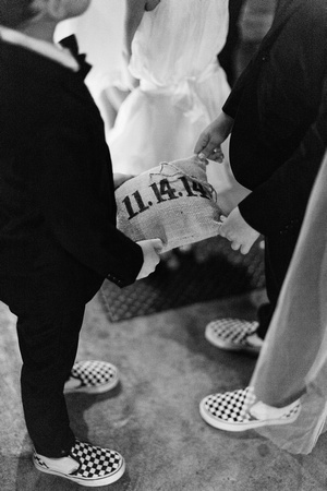 VANESSA-MIKE-1018